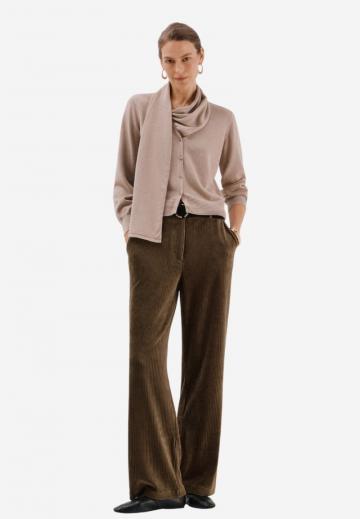 Вязаная кофта