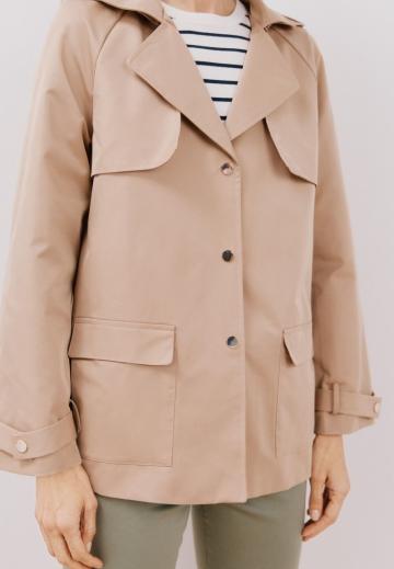 Куртка с накладнымит карманами