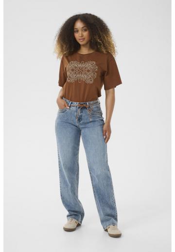 Свободные джинсы