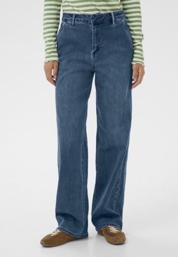 Свободные джинсы