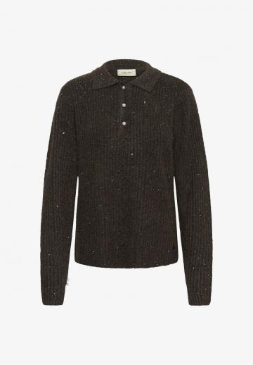 Пуловер с воротником поло