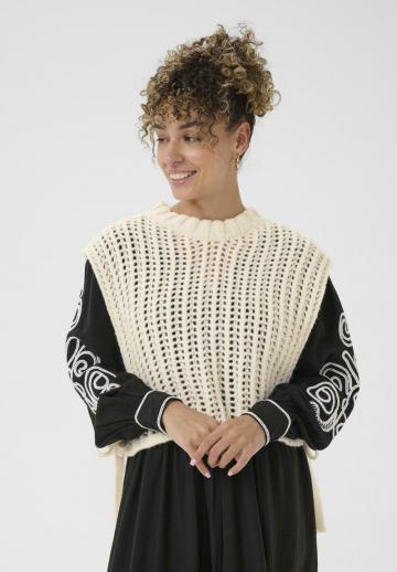 Пуловер без рукавов