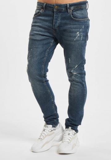 Узкие джинсы