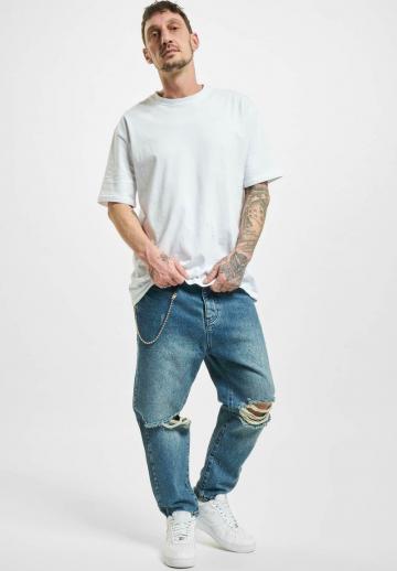 Прямые джинсы