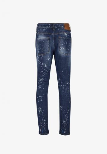 Узкие джинсы