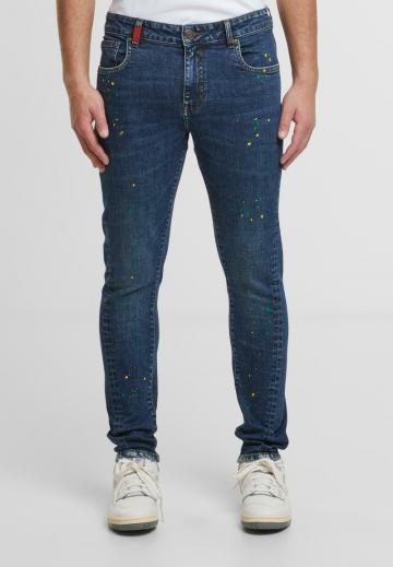 Узкие джинсы