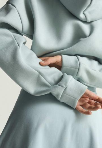 Спортивная толстовка