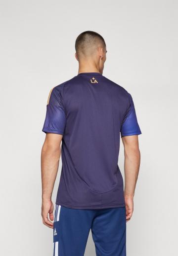 Спортивная форма