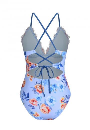 Слитный купальник