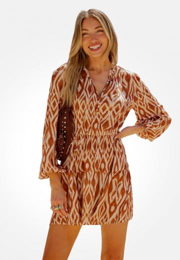 Короткое платье