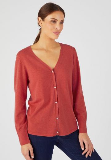 Вязаный жилет