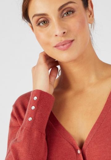 Вязаный жилет