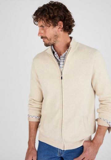 Вязаная кофта