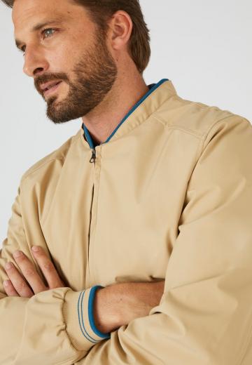 Куртка бомбер