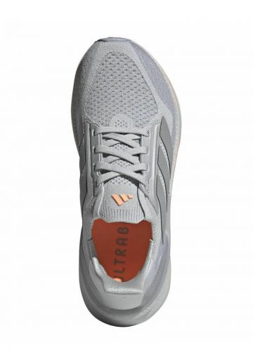 Беговые кроссовки