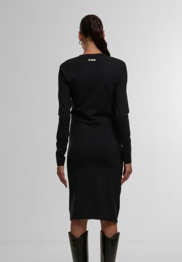 Платье футляр