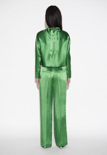 Атласная блузка