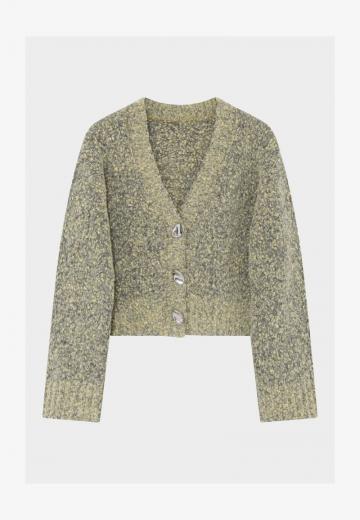 Вязаный жилет