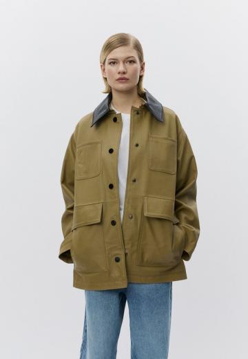 Пальто из искусственной кожи