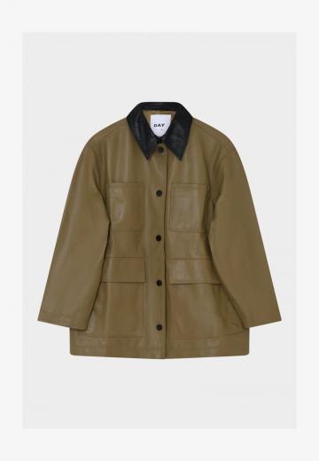 Пальто из искусственной кожи