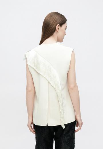 Блузка без рукавов