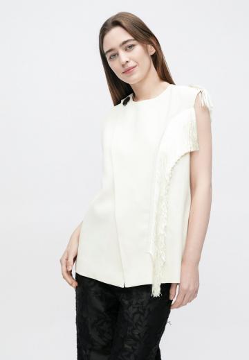 Блузка без рукавов