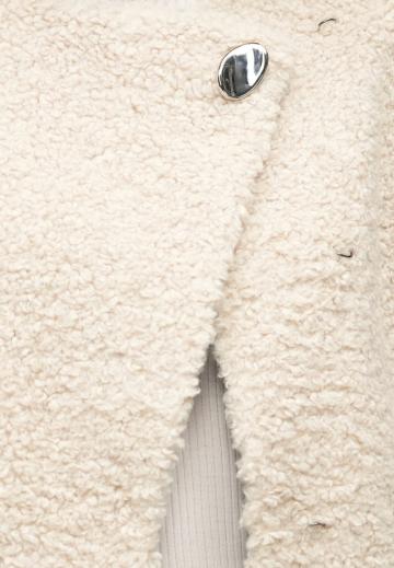 Короткое пальто