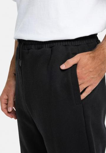 Спортивные штаны