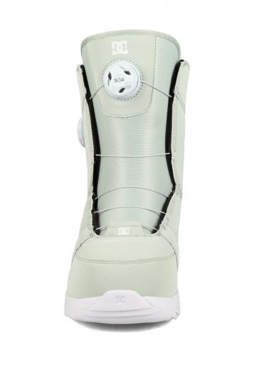 Спортивные сапоги