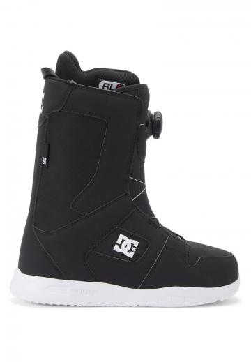 Спортивные сапоги