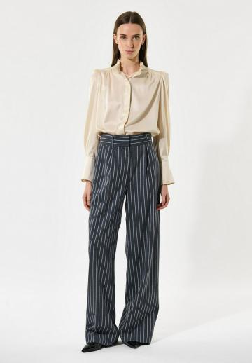 Шелковая блузка