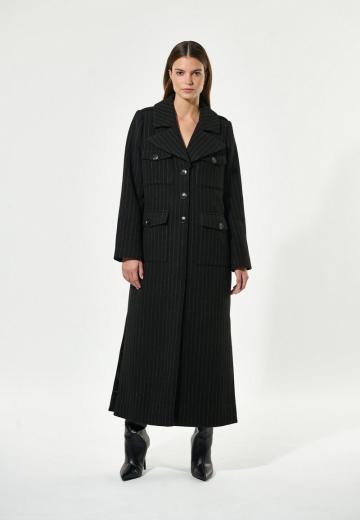 Шерстяное пальто