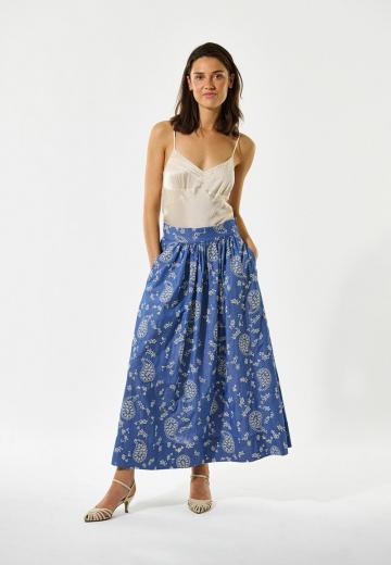 Длинная юбка