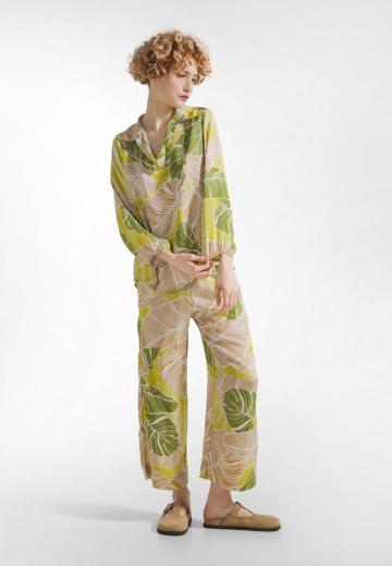 Атласная блузка