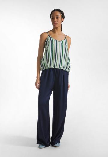 Топ на бретельках