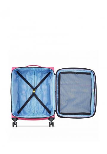 Чемодан на колесах