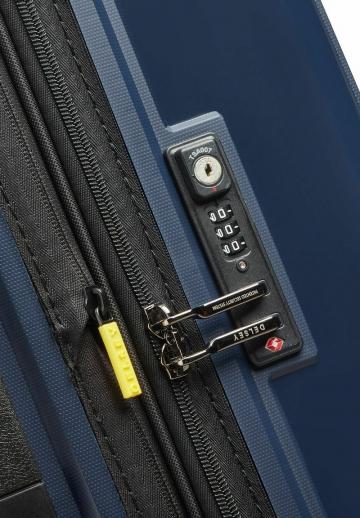 Чемодан на колесах