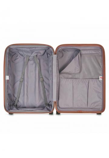 Чемодан на колесах