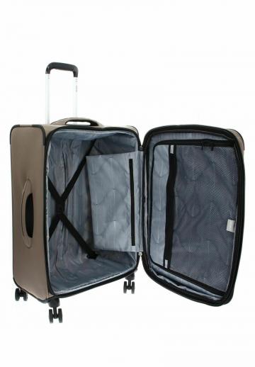 Чемодан на колесах