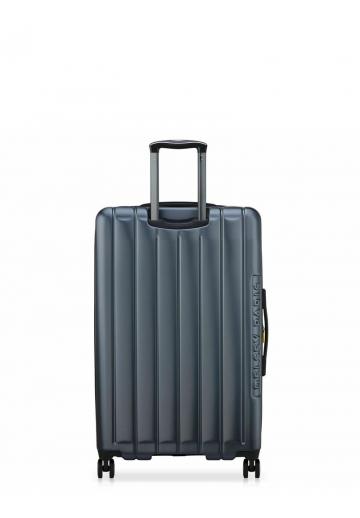 Чемодан на колесах