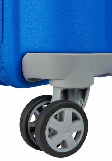 Чемодан на колесах