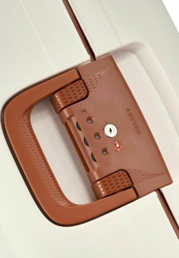 Чемодан на колесах