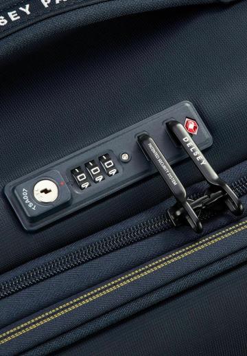 Чемодан на колесах