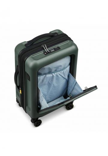 Чемодан на колесах