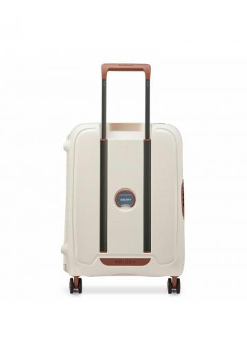 Чемодан на колесах