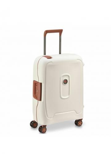 Чемодан на колесах