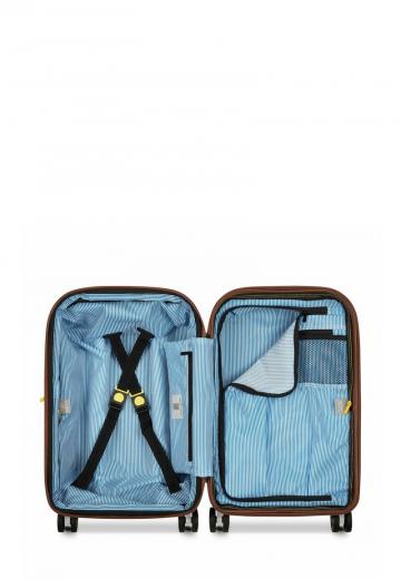 Чемодан на колесах