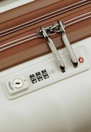 Чемодан на колесах