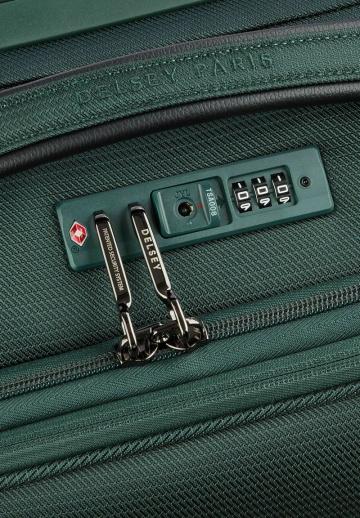 Чемодан на колесах