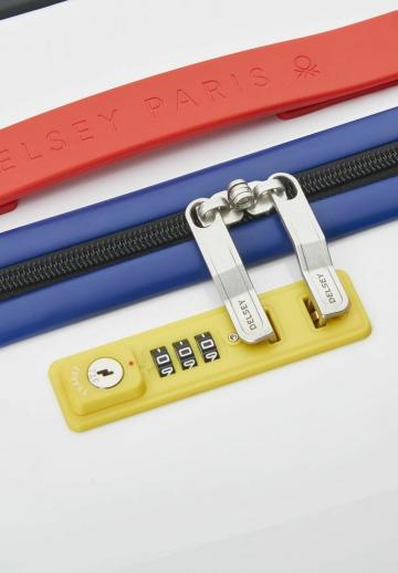 Чемодан на колесах